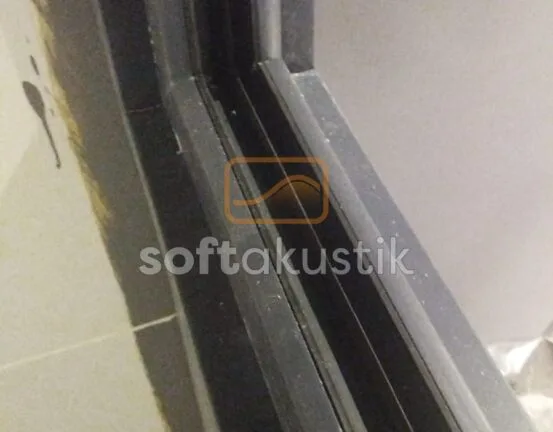 akustik-cam-sinema-salonlari
