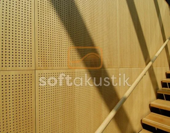 4000-delikli-ahsap-panel-hastaneler-ve-saglik-merkezleri