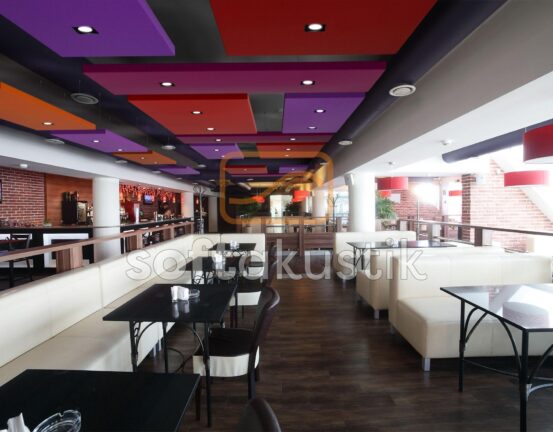 cafe-ses-yalitimi-ve-ses-gecirmez-kapilar