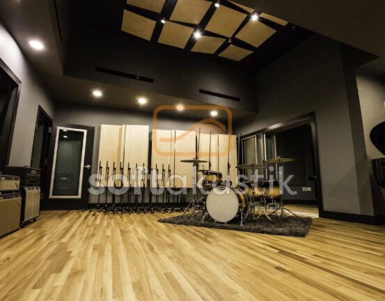 ses-kayit-odasi-ses-yalitimi-ve-mikrofon-akustik-duzeni