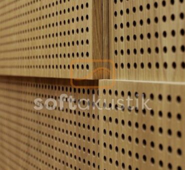 8000-delikli-ahsap-panel-kutuphaneler-553x432