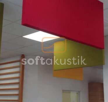 baffle-akustik-yuzer-tavan-paneli-acik-ofis-cozumu