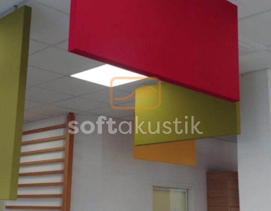 baffle-akustik-yuzer-tavan-paneli-acik-ofis-cozumu