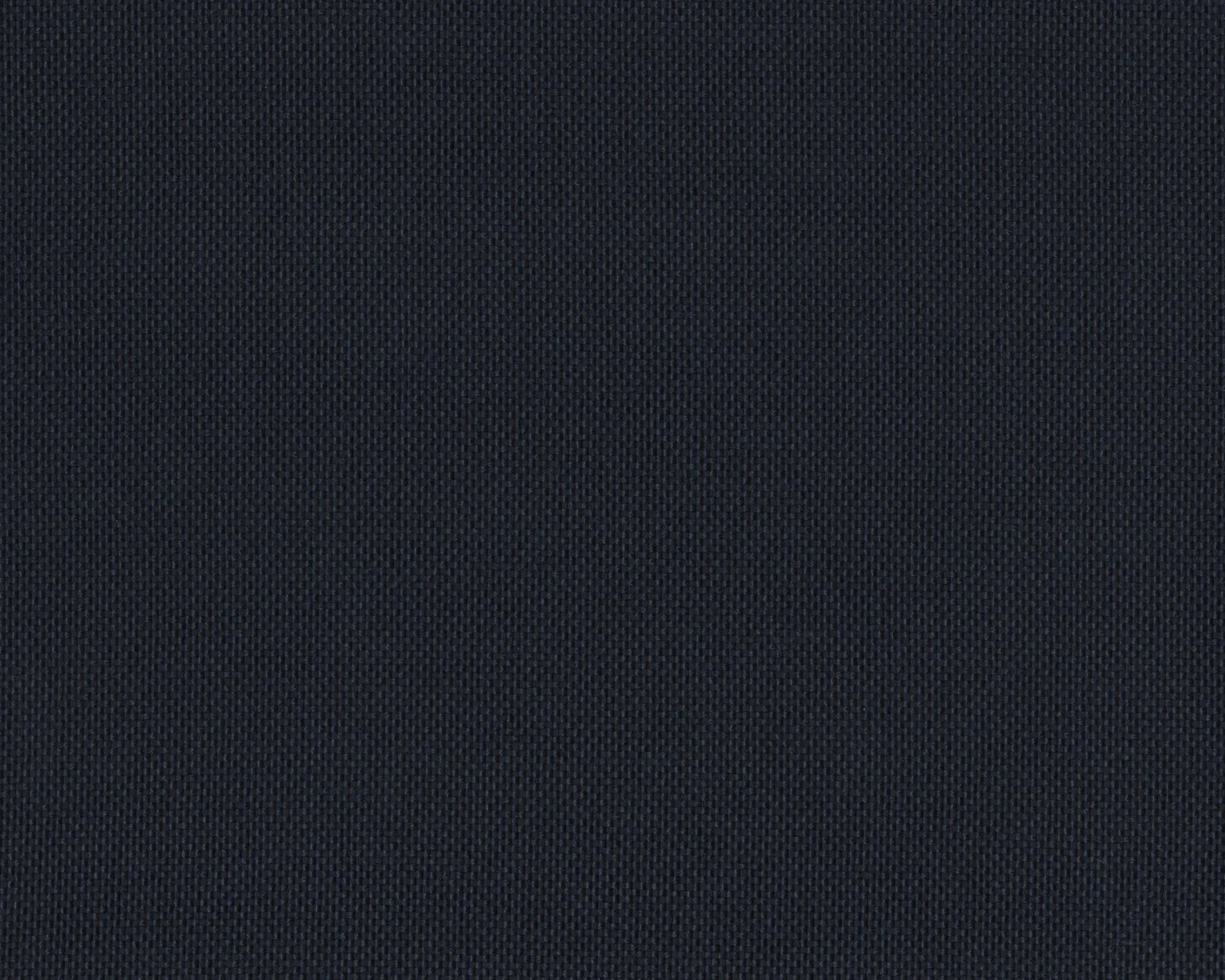 588